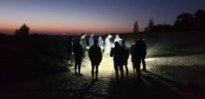 Candidats sur la plage pendant un stage de préparation